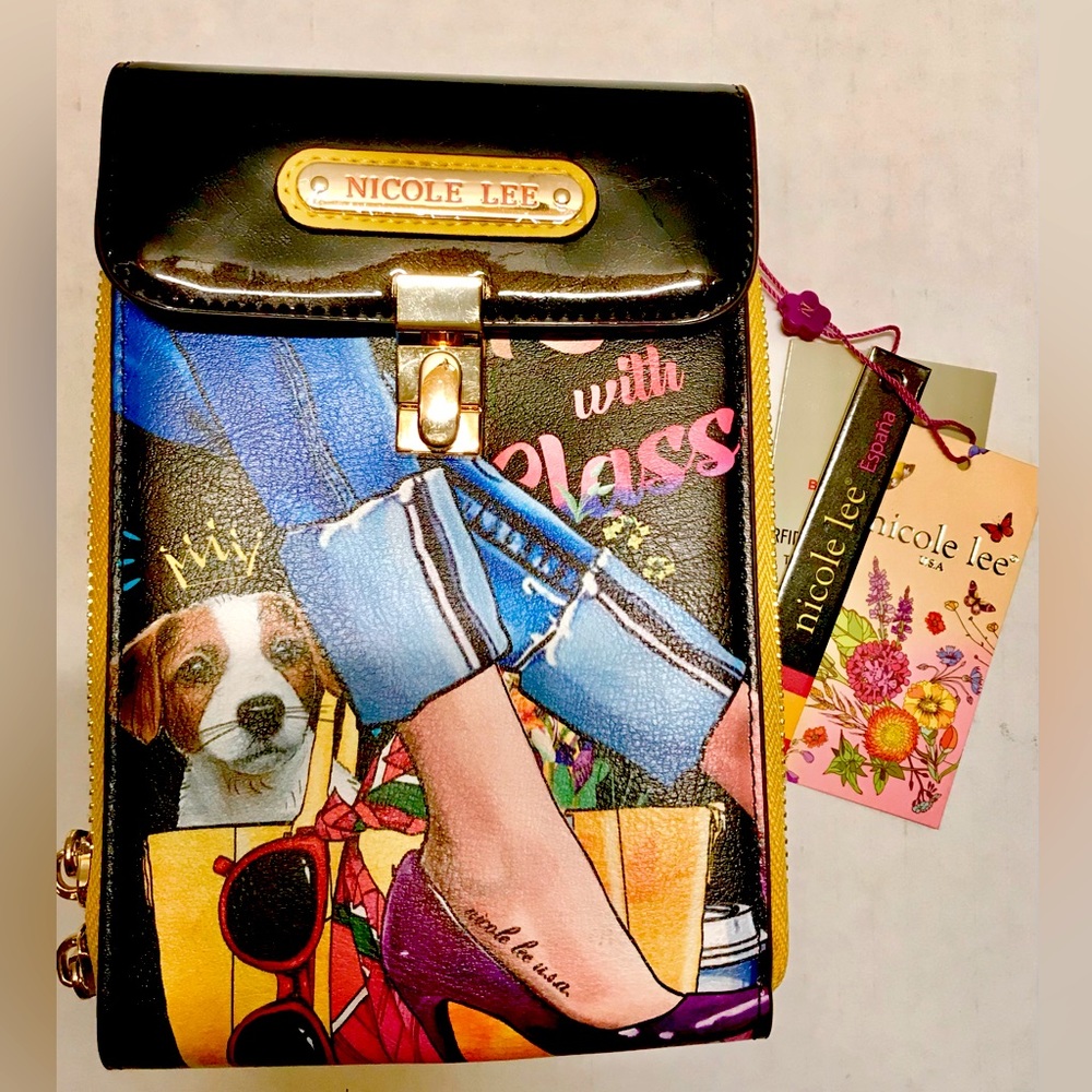 Nicole Lee cross body small purse. The colors on it are so rich!